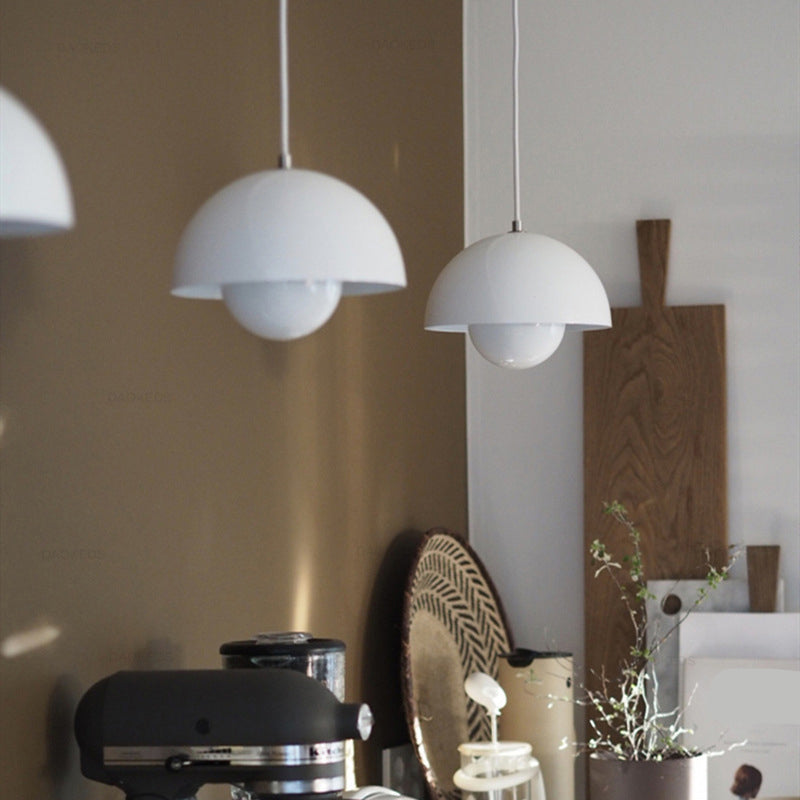 Nordic Style Bud Shaped Ceiling Light Metallic 1 Heads Dining Room Hanging Pendant Light Clearhalo 'Ceiling Lights' 'Modern Pendants' 'Modern' 'Pendant Lights' 'Pendants' Lighting' 2121145