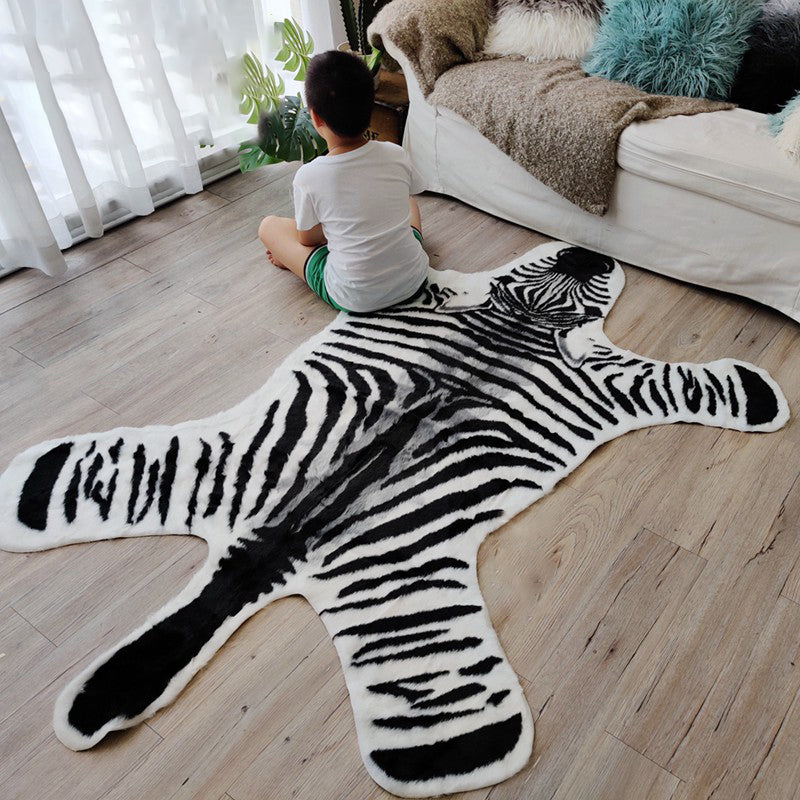 Irregular-Shape Animal Fur Rug Multi Color Scandinavian Rug Polyester Non-Slip Backing Stain Resistant Washable Carpet for Home White 3'11" x 5'1" Clearhalo 'Area Rug' 'Casual' 'Rugs' Rug' 2121672
