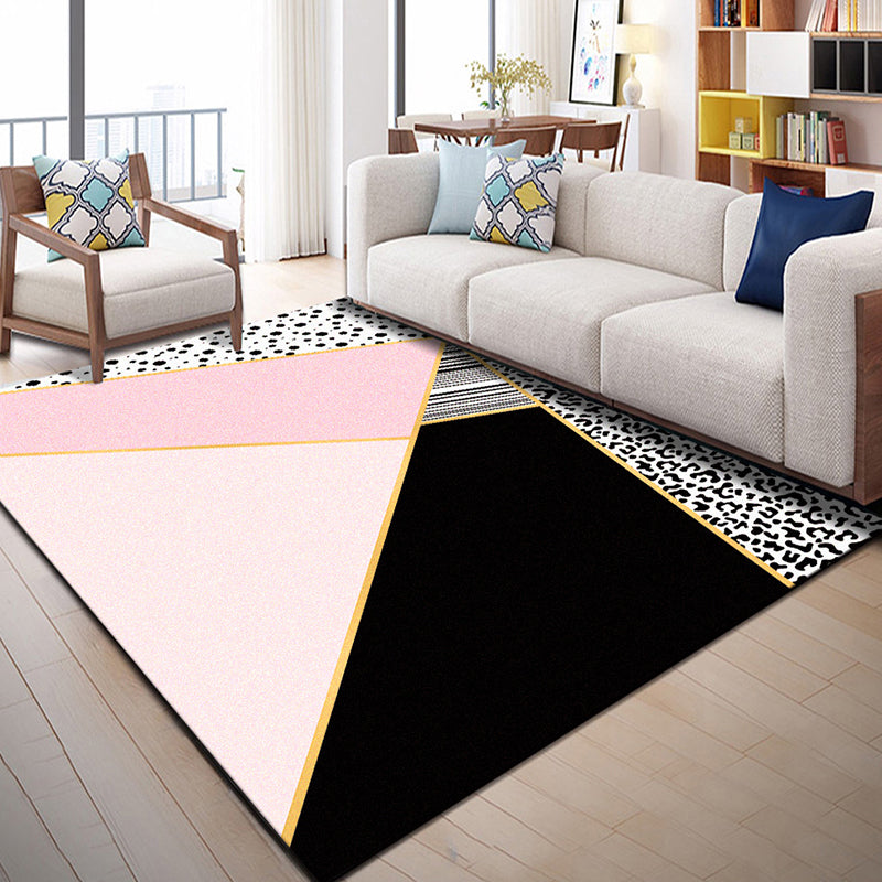 Multi Color Geometric Graphic Rug Polypropylene Novelty Rug Machine Washable Anti-Slip Stain Resistant Rug for Great Room Black-Pink Clearhalo 'Area Rug' 'Rug' 2183542