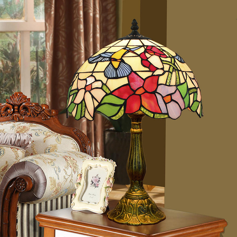 1 Head Table Lamp Decorative Dome Shade Stained Glass Nightstand Light for Living Room Rose Red Clearhalo 'Lamps' 'Table Lamps' Lighting' 2186342