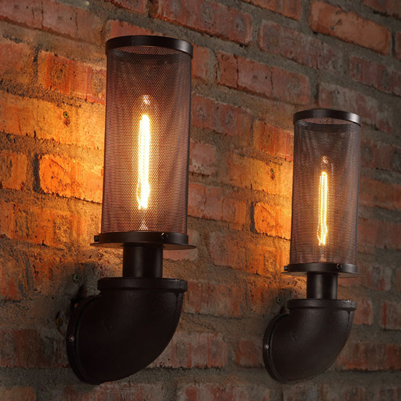 Minimalist Cylinder Wire Cage Wall Mount Light Single Metallic Piping Light Fixture in Black Clearhalo 'Art deco wall lights' 'Cast Iron' 'Glass' 'Industrial wall lights' 'Industrial' 'Middle century wall lights' 'Modern' 'Rustic wall lights' 'Tiffany' 'Traditional wall lights' 'Wall Lamps & Sconces' 'Wall Lights' Lighting' 2235585