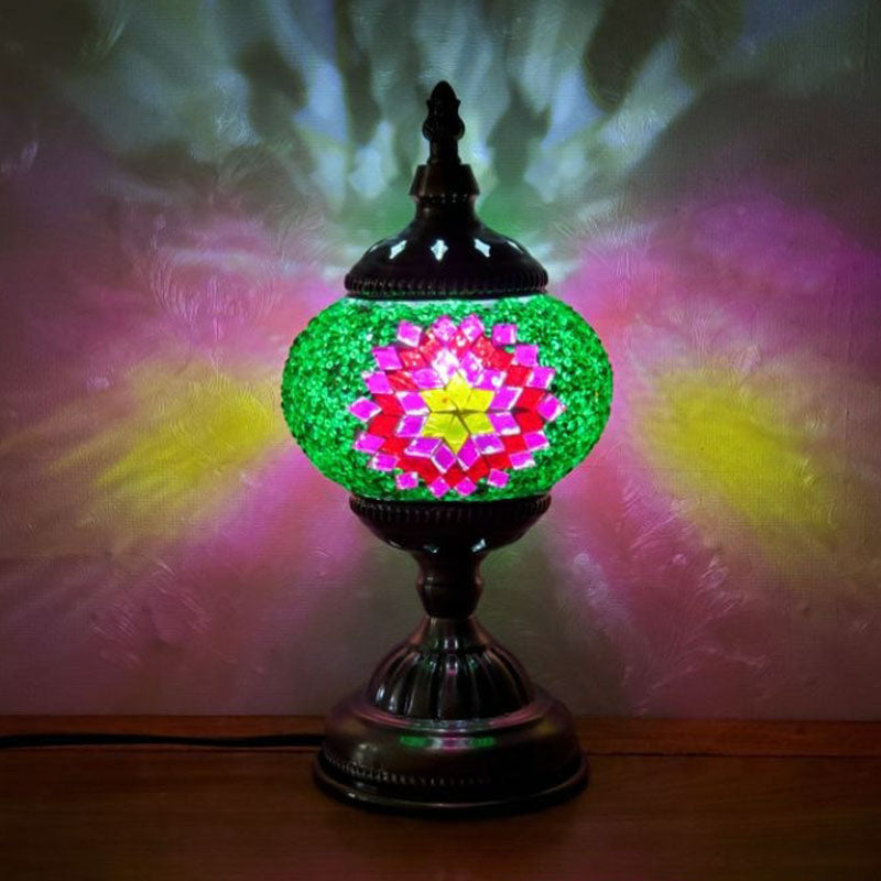 Turkish Oblate Nightstand Lamp Single-Bulb Stained Glass Table Light for Restaurant Green-Red Clearhalo 'Lamps' 'Table Lamps' Lighting' 2236303