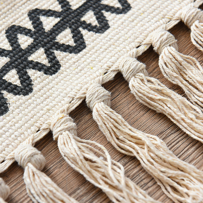 Western Bedroom Rug Multi-Colored Geometric Print Rug Polyster Hand Woven Pet Friendly Area Carpet with Fringe Clearhalo 'Area Rug' 'Rugs' 'Southwestern' Rug' 2245437