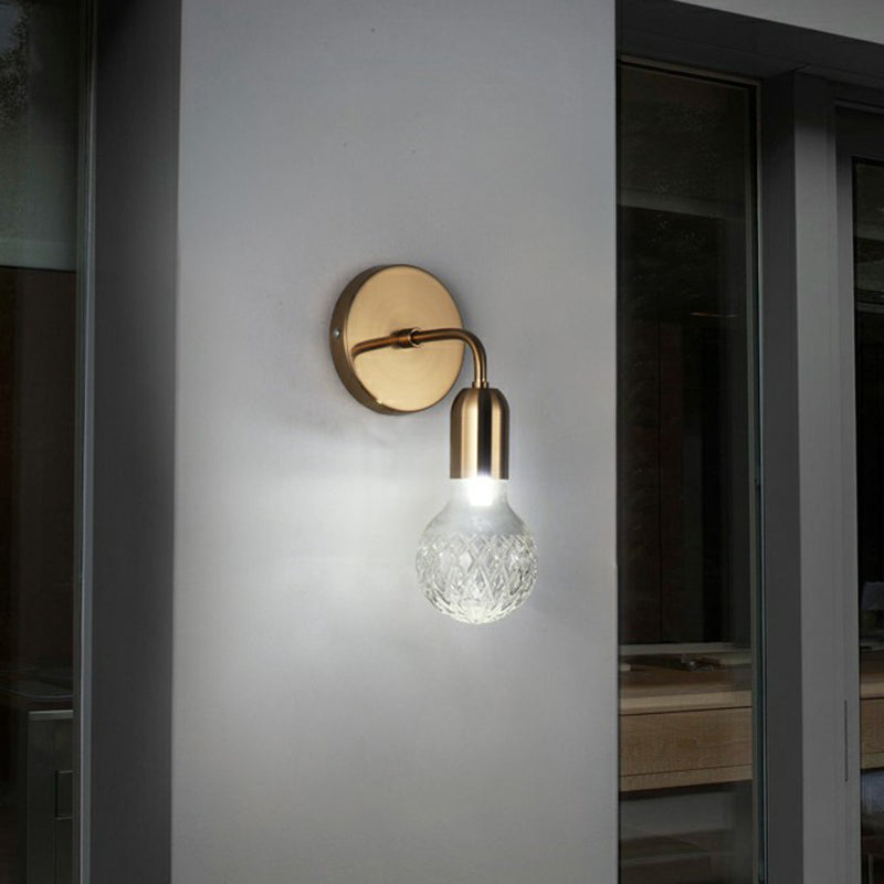 Industrial-Style Bulb Shaped Wall Light Single Lattice Glass Sconce Lighting Fixture in Brass Clearhalo 'Art deco wall lights' 'Cast Iron' 'Glass' 'Industrial wall lights' 'Industrial' 'Middle century wall lights' 'Modern' 'Rustic wall lights' 'Tiffany' 'Traditional wall lights' 'Wall Lamps & Sconces' 'Wall Lights' Lighting' 2289657