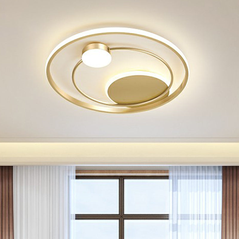 Minimalist Led Surface Mount Ceiling Light Gold Circular Flushmount with Acrylic Shade Clearhalo 'Ceiling Lights' 'Close To Ceiling Lights' 'Close to ceiling' 'Flush mount' Lighting' 2327837