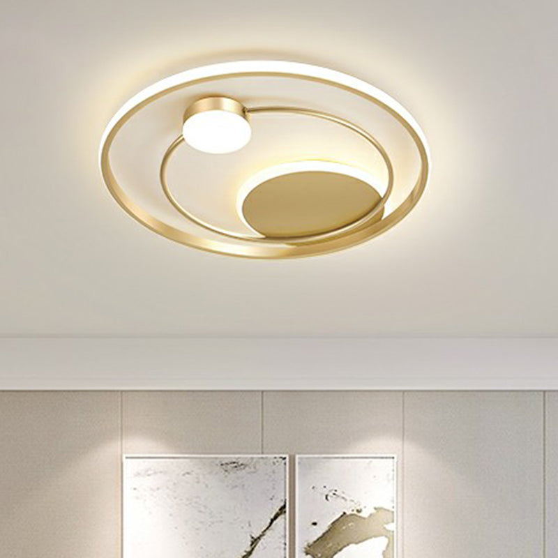 Minimalist Led Surface Mount Ceiling Light Gold Circular Flushmount with Acrylic Shade Clearhalo 'Ceiling Lights' 'Close To Ceiling Lights' 'Close to ceiling' 'Flush mount' Lighting' 2327846