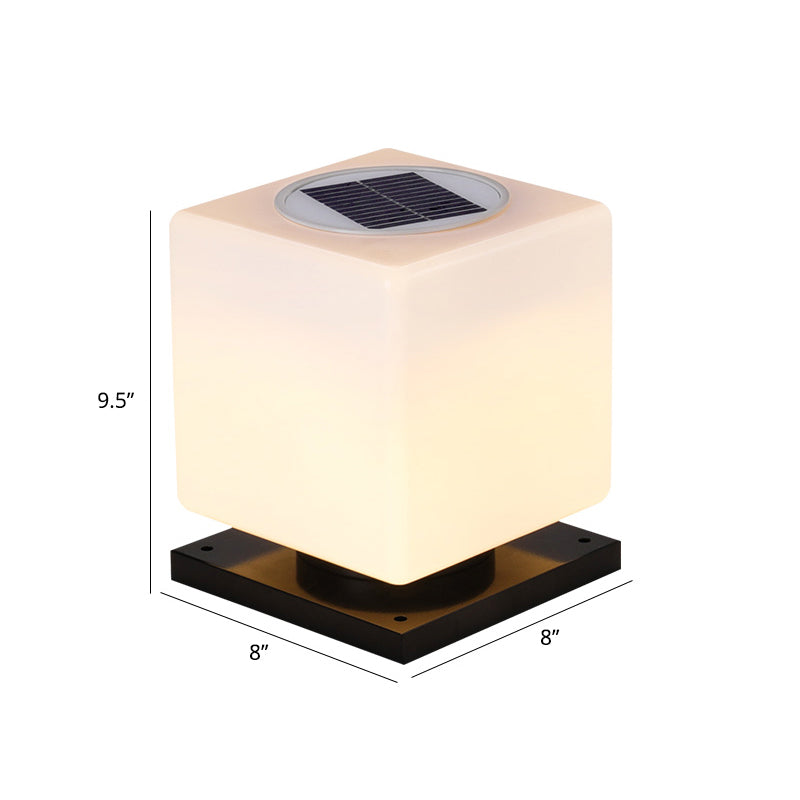 Acrylic Cube Shaped Street Light Nordic White Solar LED Post Lamp Fixture for Yard White 8" Solar Clearhalo 'Lamps' 'Table Lamps' Lighting' 2336926