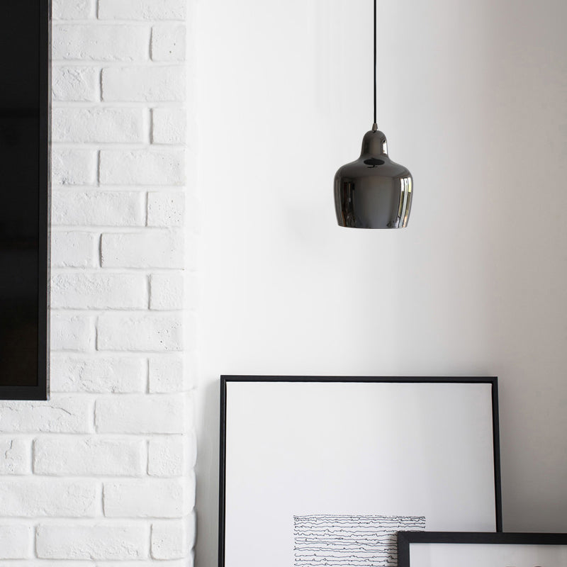 Urn Shaped Metal Suspension Light Modern 1-Light Hanging Pendant Light for Restaurant Black Clearhalo 'Ceiling Lights' 'Modern Pendants' 'Modern' 'Pendant Lights' 'Pendants' Lighting' 2356989