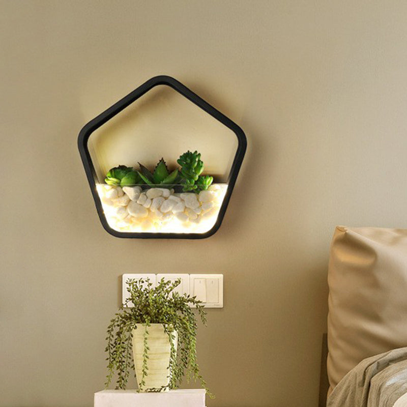 Metal Halo LED Sconce Light Art Deco Wall Mounted Light with Cobblestone and Imitation Plant Black Pentagon Clearhalo 'Wall Lamps & Sconces' 'Wall Lights' Lighting' 2385455