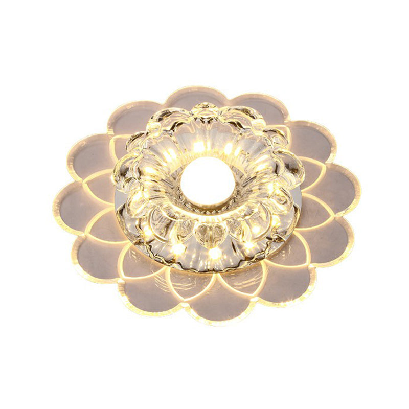Scalloped Ceiling Mount Light Fixture Modern Crystal Clear LED Flush Mount Light for Living Room Clearhalo 'Ceiling Lights' 'Close To Ceiling Lights' 'Close to ceiling' 'Flush mount' Lighting' 2405966