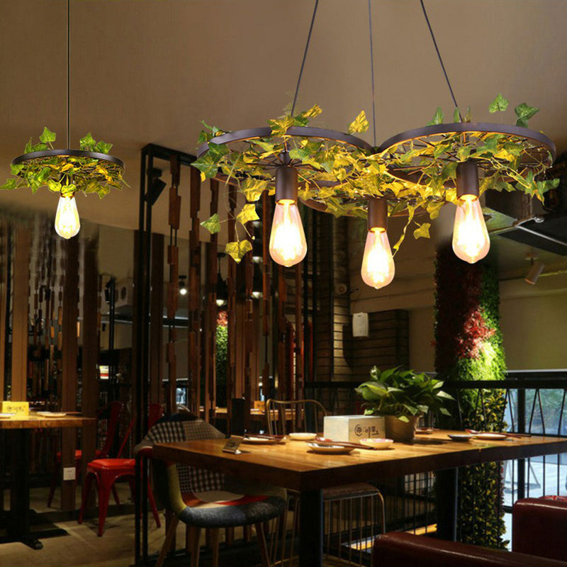 Wheel Shaped Pendulum Light Industrial Metal Commercial Pendant Lighting for Restaurant Clearhalo 'Art Deco Pendants' 'Black' 'Cast Iron' 'Ceiling Lights' 'Ceramic' 'Crystal' 'Industrial Pendants' 'Industrial' 'Metal' 'Middle Century Pendants' 'Pendant Lights' 'Pendants' 'Rustic Pendants' 'Tiffany' Lighting' 2408605