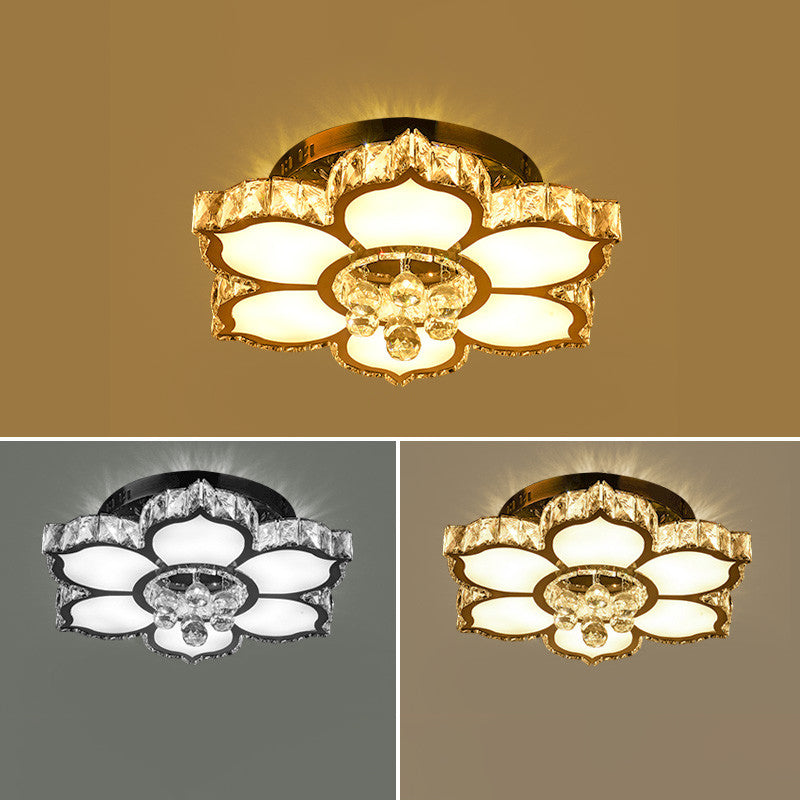 Crystal-Encrusted Flower Ceiling Flush Mount Light Modern White LED Flush Light for Living Room White 18" Clearhalo 'Ceiling Lights' 'Close To Ceiling Lights' 'Close to ceiling' 'Flush mount' Lighting' 2461223