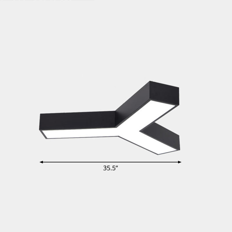 Geometric Shape Ceiling Mounted Fixture Minimalist Metal LED Flush Mount Light for Office Clearhalo 'Ceiling Lights' 'Close To Ceiling Lights' 'Close to ceiling' 'Flush mount' Lighting' 2465016