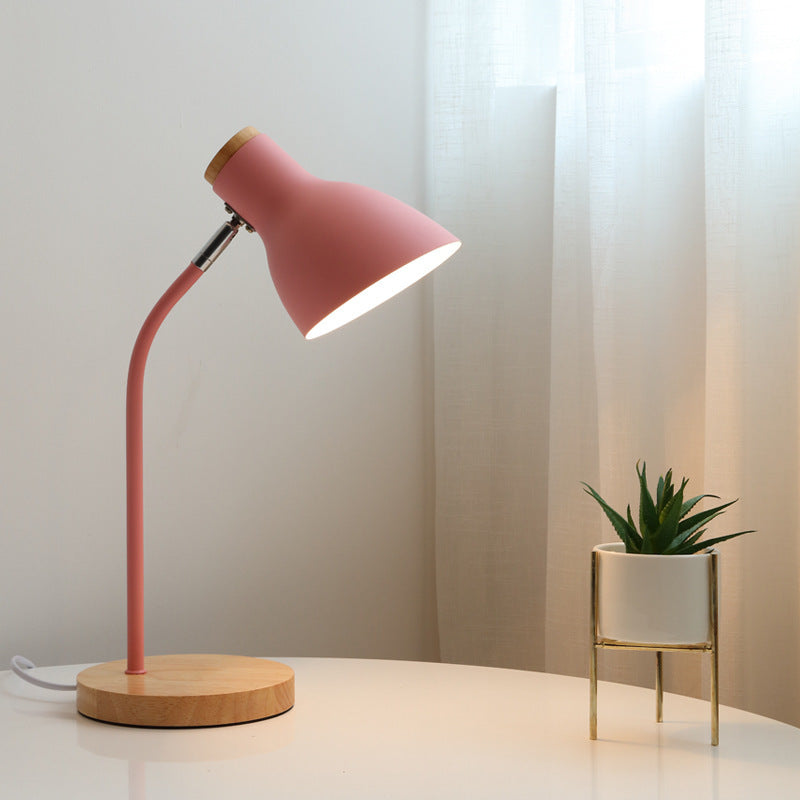 Flashlight Shaped Swivelable Table Light Macaron Metal 1-Light Night Lamp for Child Room Pink Clearhalo 'Lamps' 'Table Lamps' Lighting' 2478532