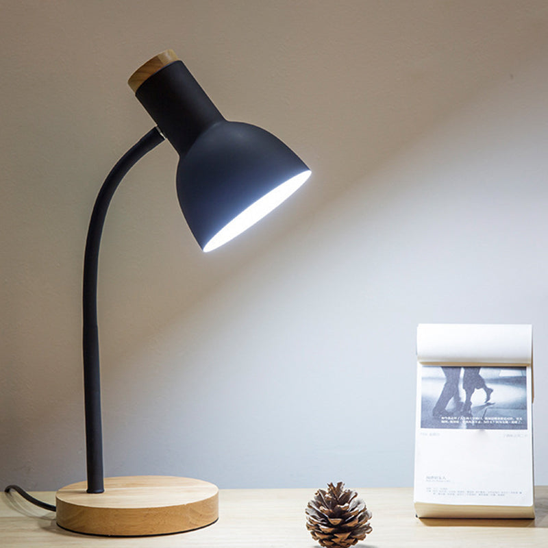 Flexible Gooseneck Metal Reading Lamp Nordic Style Single Night Table Light with Bell Shade Clearhalo 'Lamps' 'Table Lamps' Lighting' 2478541