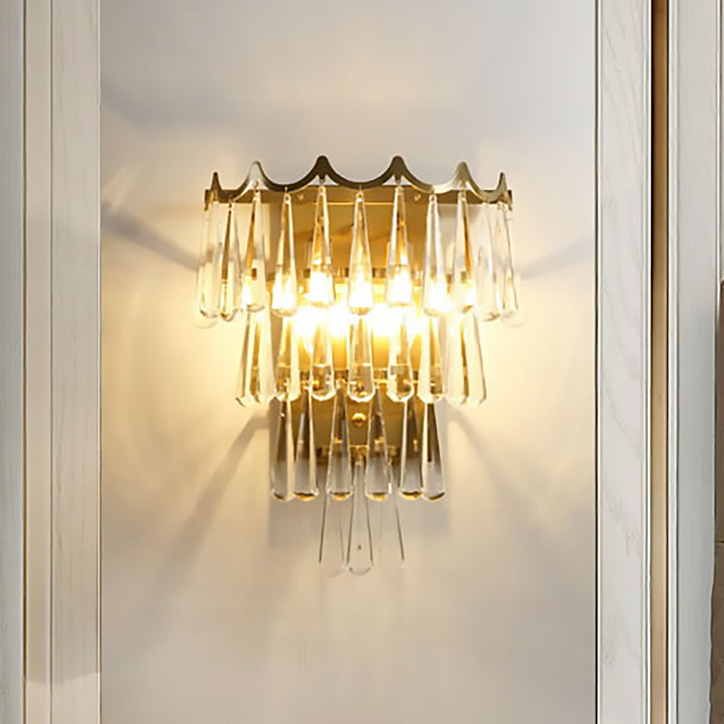 Metal Layered Wall Lighting Fixture Modern Style 2 Lights Golden Wall Lamp with Clear Crystal Teardrop Shade Clearhalo 'Modern wall lights' 'Modern' 'Wall Lamps & Sconces' 'Wall Lights' Lighting' 250289