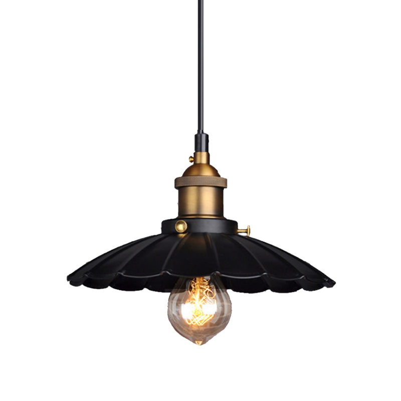 Scalloped Metal Pendant Lighting Farm Style Coffee Shop Hanging Light Kit in Black Black 10" Clearhalo 'Art Deco Pendants' 'Black' 'Cast Iron' 'Ceiling Lights' 'Ceramic' 'Crystal' 'Industrial Pendants' 'Industrial' 'Metal' 'Middle Century Pendants' 'Pendant Lights' 'Pendants' 'Rustic Pendants' 'Tiffany' Lighting' 2552971