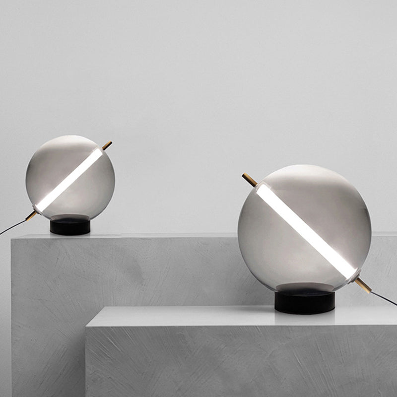 Postmodern Design Globe Glass Pendant Light LED Kitchen Pendant Light Clearhalo 'Ceiling Lights' 'Close To Ceiling Lights' 'Glass shade' 'Glass' 'Modern Pendants' 'Modern' 'Pendant Lights' 'Pendants' Lighting' 2554910