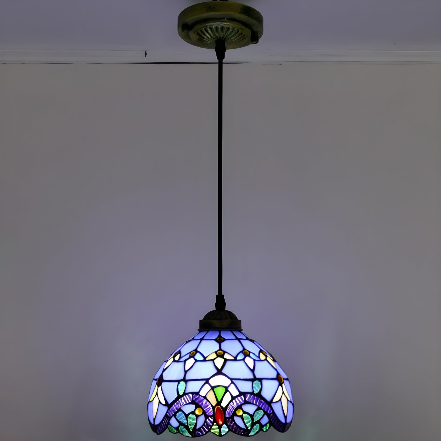 Bowl Pendant Light Tiffany-Style 1 Light Stained Glass Hanging Lamp for Dining Room Blue 8" Clearhalo 'Ceiling Lights' 'Close To Ceiling Lights' 'Glass shade' 'Glass' 'Industrial' 'Middle Century Pendants' 'Pendant Lights' 'Pendants' 'Tiffany close to ceiling' 'Tiffany Pendants' 'Tiffany' Lighting' 2556823
