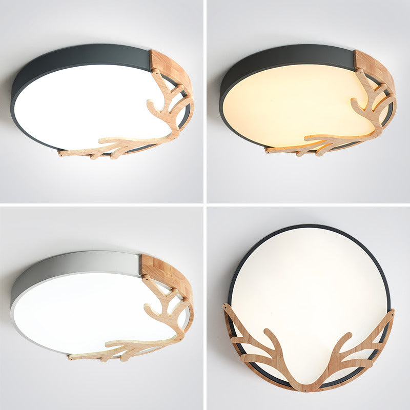 Round Flush Mount Light 1 Light Metal Nordic Flush Mount Spotlight with Antlers Decoration Clearhalo 'Ceiling Lights' 'Close To Ceiling Lights' 'Close to ceiling' 'Flush mount' Lighting' 2590552