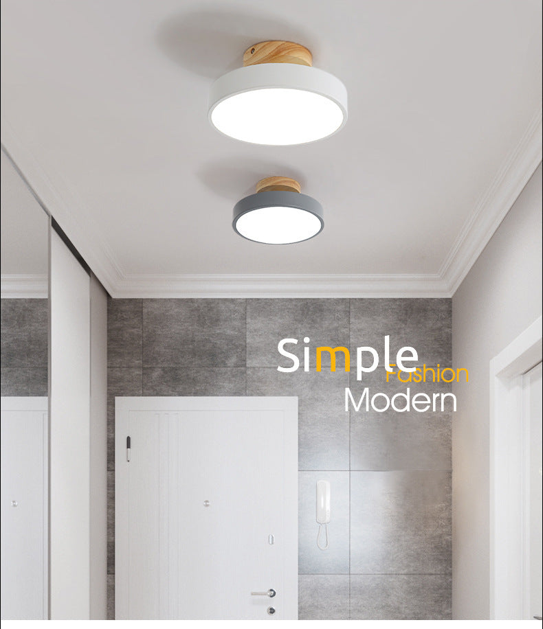 Round Flush Mount Ceiling Light Minimalistic Acrylic Ceiling Mount Chandelier for Bedroom Clearhalo 'Ceiling Lights' 'Close To Ceiling Lights' 'Close to ceiling' 'Semi-flushmount' Lighting' 2590581