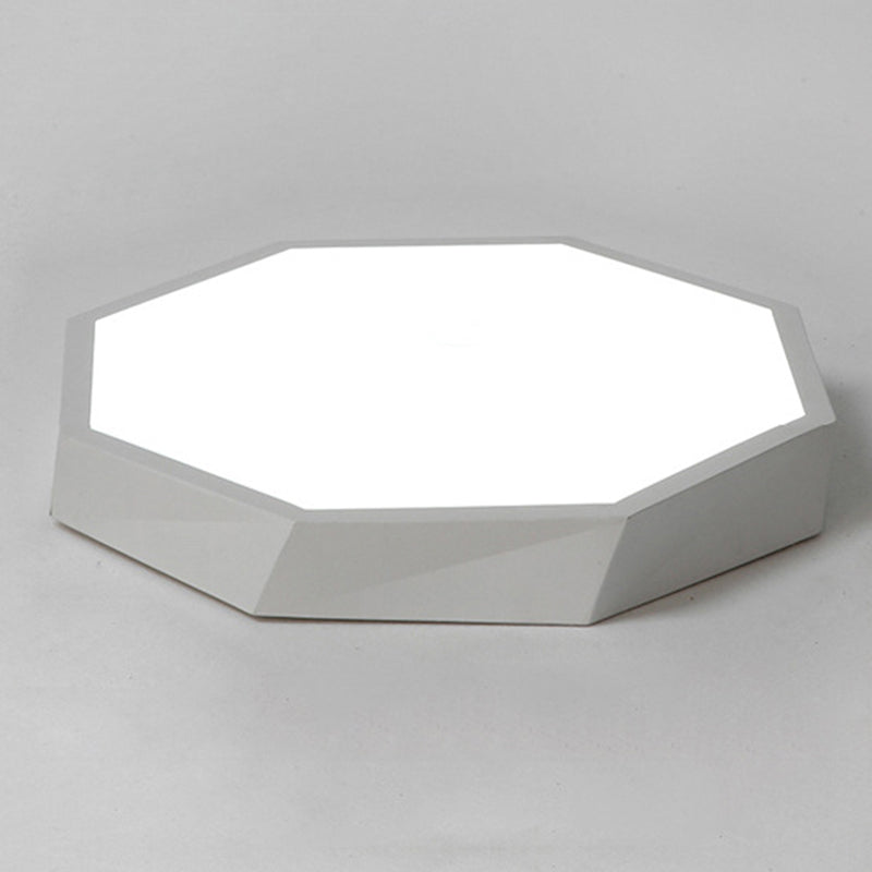 Faceted Flush Mount Ceiling Light Contemporary Acrylic Ceiling Mount Chandelier for Bedroom White Clearhalo 'Ceiling Lights' 'Close To Ceiling Lights' 'Close to ceiling' 'Flush mount' Lighting' 2590703