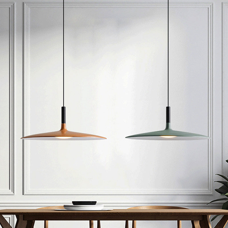 Flying Saucer LED Suspension Lamp Novelty Minimalist Metal Restaurant Hanging Pendant Clearhalo 'Ceiling Lights' 'Modern Pendants' 'Modern' 'Pendant Lights' 'Pendants' Lighting' 2593397