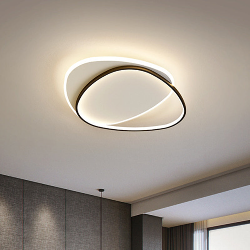 Triangle Flush Mount Ceiling Light Fixture Contemporary Metal Ceiling Mount Chandelier for Balcony Clearhalo 'Ceiling Lights' 'Close To Ceiling Lights' 'Lighting' 2605734