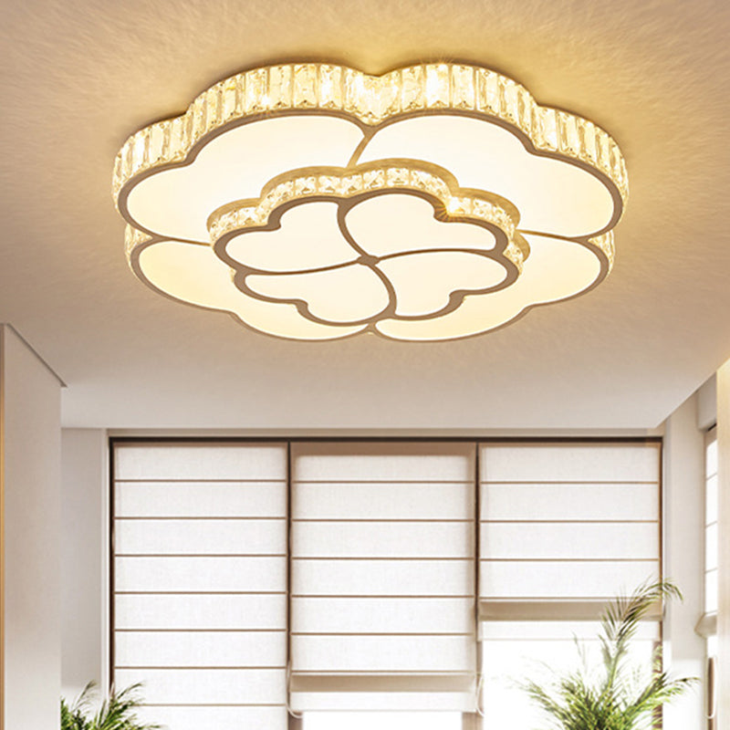 19.5"/23.5���/31.5��� W LED Flush Ceiling Light Modern Petal Crystal Flush Mount Lighting in White for Bedroom White A Clearhalo 'Ceiling Lights' 'Close To Ceiling Lights' 'Close to ceiling' 'Flush mount' Lighting' 261169