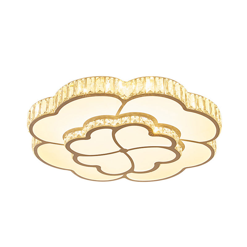 19.5"/23.5���/31.5��� W LED Flush Ceiling Light Modern Petal Crystal Flush Mount Lighting in White for Bedroom Clearhalo 'Ceiling Lights' 'Close To Ceiling Lights' 'Close to ceiling' 'Flush mount' Lighting' 261173
