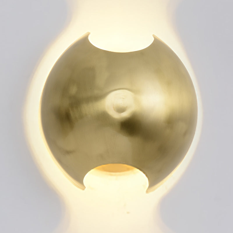 Colonial Globe Wall Mount Lighting Metal LED Wall Mounted Lamp in Gold for Bedroom Clearhalo 'Wall Lamps & Sconces' 'Wall Lights' Lighting' 270706