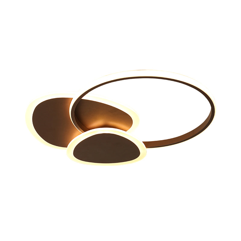 Flaky Triangle Ceiling Lighting Modern Stylish Acrylic 16"/18" W LED Flush Mount Lamp in White/Coffee Clearhalo 'Ceiling Lights' 'Close To Ceiling Lights' 'Close to ceiling' 'Flush mount' Lighting' 291606