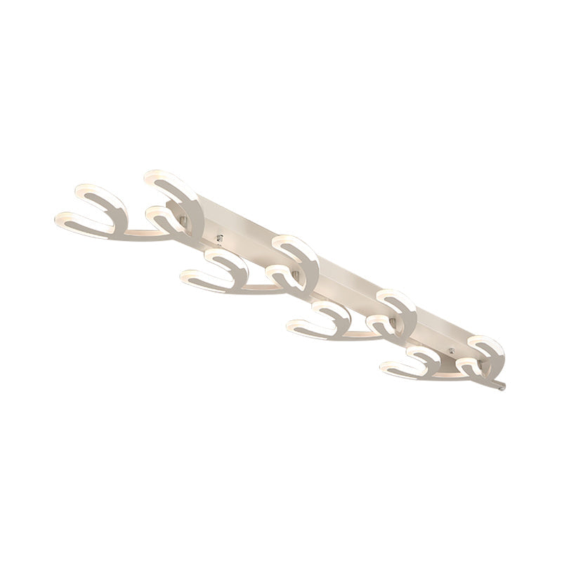 Minimalist LED Coral Flush Mount Lamp White Acrylic 4/5-Head Living Room Ceiling Lighting in Warm/White Light Clearhalo 'Ceiling Lights' 'Close To Ceiling Lights' 'Close to ceiling' 'Flush mount' Lighting' 291734