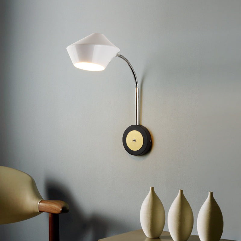 Urn Sconce Light Contemporary Metal 1 Bulb Wall Mounted Lighting in Black and White Clearhalo 'Cast Iron' 'Glass' 'Industrial' 'Modern wall lights' 'Modern' 'Tiffany' 'Traditional wall lights' 'Wall Lamps & Sconces' 'Wall Lights' Lighting' 338814