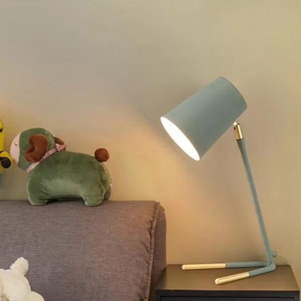 1 Light Bucket Desk Light with Plug In Cord Nordic Metal Small Table Light for Study Room Clearhalo 'Desk Lamps' 'Lamps' Lighting' 35779