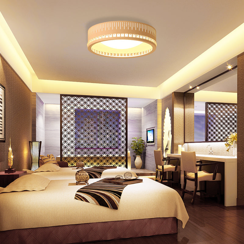 Modern Unique Round Ceiling lights Flush Mount 1 Light Flush Mount Ceiling Lights in White for Bedroom Clearhalo 'Ceiling Lights' 'Close To Ceiling Lights' 'Close to ceiling' 'Flush mount' Lighting' 372759