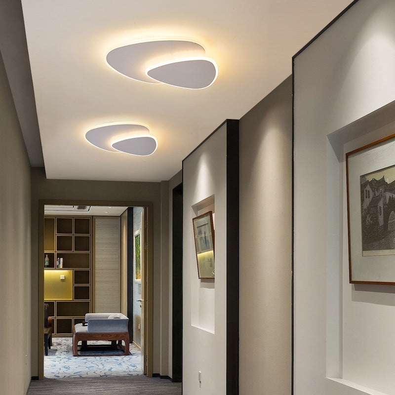 16"/19.5" Overlapping Creative Flush Mount Light Modern Acrylic Round/Square/Triangle Flush Mount 16" Triangle Clearhalo 'Ceiling Lights' 'Close To Ceiling Lights' 'Close to ceiling' 'Flush mount' Lighting' 373571