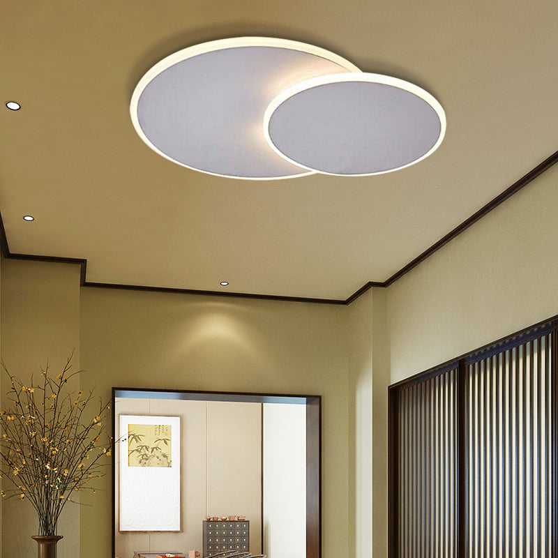 16"/19.5" Overlapping Creative Flush Mount Light Modern Acrylic Round/Square/Triangle Flush Mount 19.5" Round Clearhalo 'Ceiling Lights' 'Close To Ceiling Lights' 'Close to ceiling' 'Flush mount' Lighting' 373582