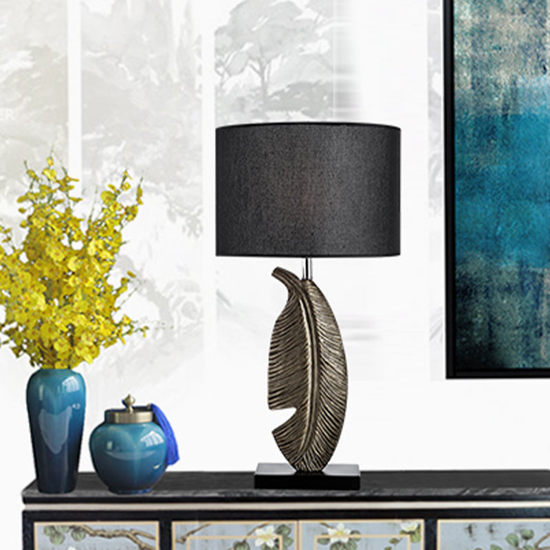 1 Bulb Bedroom Task Lamp Nordic Black Reading Book Light with Cylindrical Fabric Shade Clearhalo 'Lamps' 'Table Lamps' Lighting' 400257