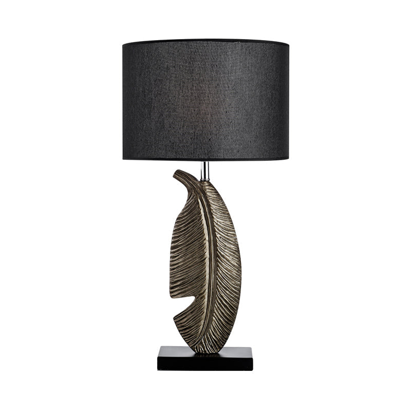 1 Bulb Bedroom Task Lamp Nordic Black Reading Book Light with Cylindrical Fabric Shade Clearhalo 'Lamps' 'Table Lamps' Lighting' 400258