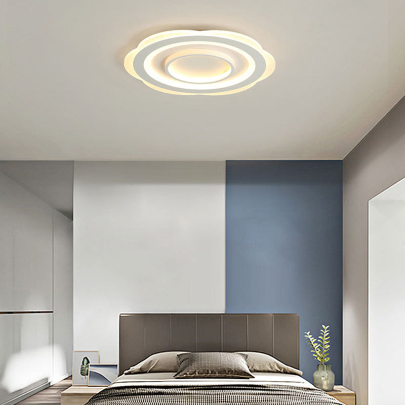 16"/19.5"/23.5" Flower Ceiling Fixture Modern Acrylic Living Room Flushmount Light in Warm/White Clearhalo 'Ceiling Lights' 'Close To Ceiling Lights' 'Close to ceiling' Lighting' 418122