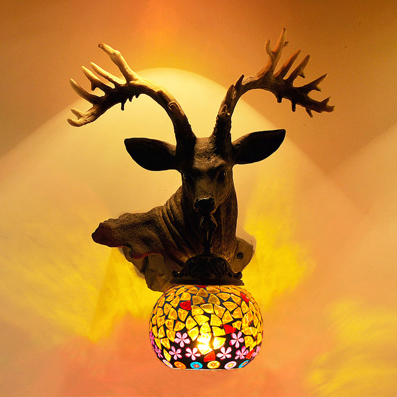 1 Light Wall Lighting Mediterranean Globe Stained Glass Sconce Light in Silver/White/Beige with Deer Head Deco Beige Clearhalo 'Tiffany wall lights' 'Tiffany' 'Wall Lamps & Sconces' 'Wall Lights' Lighting' 541528_0b7eaac1-c29b-4830-9563-66bae4b3ebd6