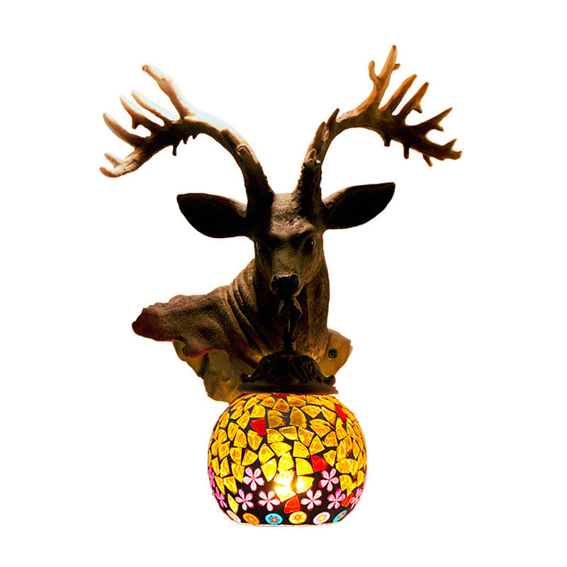 1 Light Wall Lighting Mediterranean Globe Stained Glass Sconce Light in Silver/White/Beige with Deer Head Deco Clearhalo 'Tiffany wall lights' 'Tiffany' 'Wall Lamps & Sconces' 'Wall Lights' Lighting' 541529_bb062f39-a530-4f6b-be10-5eb70df39688