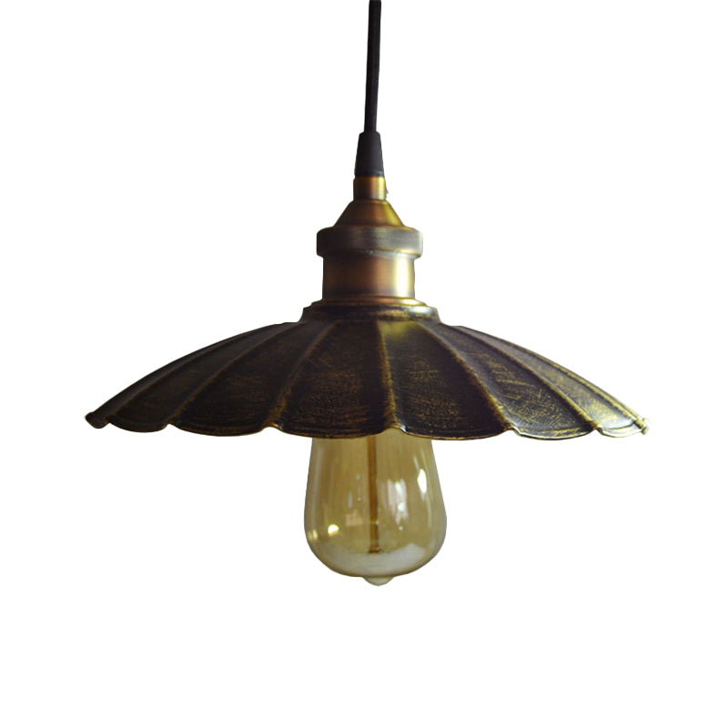 1-Light Pendant Light Fixture Rustic Scalloped Metallic Hanging Lamp in Bronze, 10"/14"/16.5" Width Clearhalo 'Art Deco Pendants' 'Cast Iron' 'Ceiling Lights' 'Ceramic' 'Crystal' 'Industrial Pendants' 'Industrial' 'Metal' 'Middle Century Pendants' 'Pendant Lights' 'Pendants' 'Tiffany' Lighting' 603352