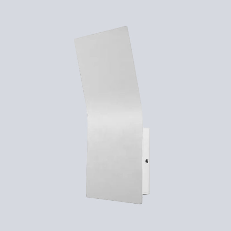 Metallic Bend Rectangular Wall Sconce Fixture Simple Style 2-Light White Finish Wall Lamp Clearhalo 'Cast Iron' 'Glass' 'Industrial' 'Modern wall lights' 'Modern' 'Tiffany' 'Traditional wall lights' 'Wall Lamps & Sconces' 'Wall Lights' Lighting' 678955