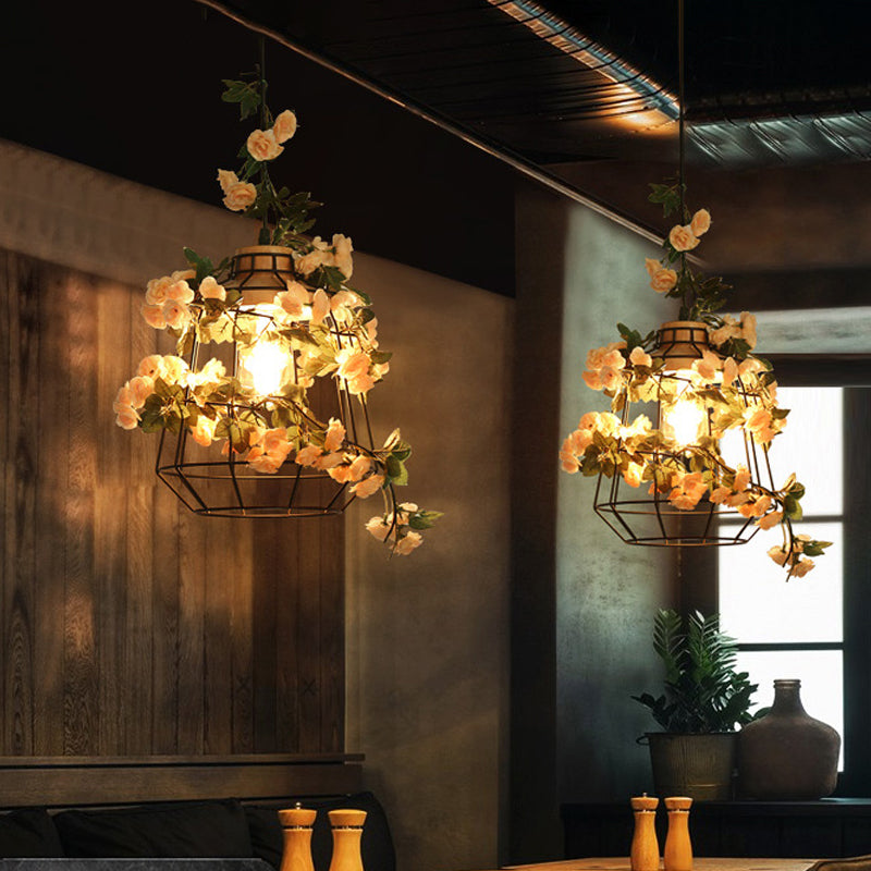 Black Jar/Diamond/Barn Cage Pendant Farm Iron 1 Head Restaurant Flower Hanging Light Fixture with Wooden Top Clearhalo 'Art Deco Pendants' 'Black' 'Cast Iron' 'Ceiling Lights' 'Ceramic' 'Crystal' 'Industrial Pendants' 'Industrial' 'Metal' 'Middle Century Pendants' 'Pendant Lights' 'Pendants' 'Rustic Pendants' 'Tiffany' Lighting' 737244