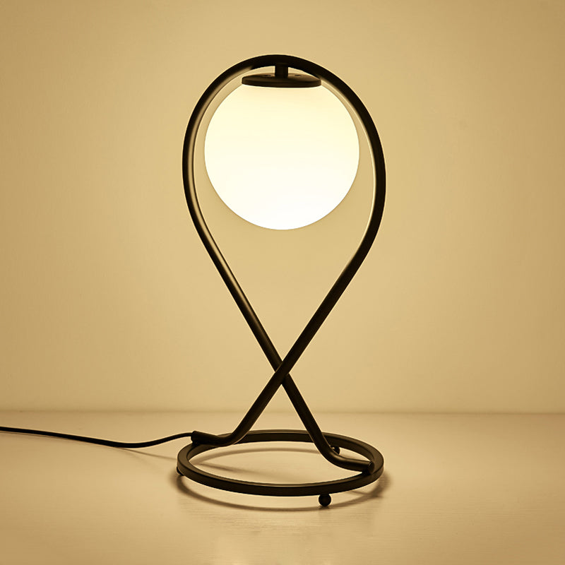Crossed Linear Nightstand Light Simple Iron 1 Light White/Black Finish Night Table Lamp for Bedroom Clearhalo 'Lamps' 'Table Lamps' Lighting' 762937