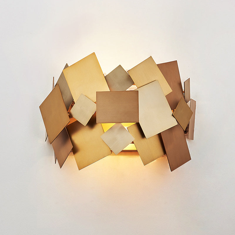 Metal Stacked Panel Sconce Light Fixture Postmodern 1 Light Gold Finish Wall Lamp for Living Room Clearhalo 'Cast Iron' 'Glass' 'Industrial' 'Modern wall lights' 'Modern' 'Tiffany' 'Traditional wall lights' 'Wall Lamps & Sconces' 'Wall Lights' Lighting' 762985