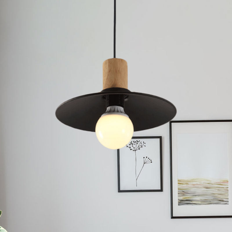 Black Cone/Saucer Shade Ceiling Pendant Contemporary Metallic 1 Head Living Room Pendant Lamp Black Saucer Clearhalo 'Art Deco Pendants' 'Black' 'Cast Iron' 'Ceiling Lights' 'Ceramic' 'Crystal' 'Industrial Pendants' 'Industrial' 'Metal' 'Middle Century Pendants' 'Pendant Lights' 'Pendants' 'Rustic Pendants' 'Tiffany' Lighting' 768930