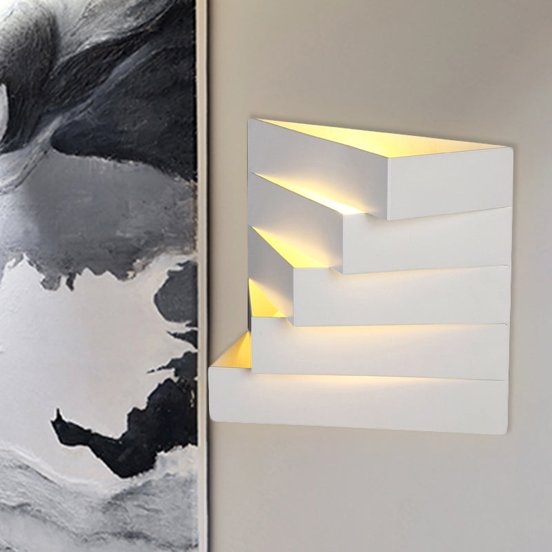 1 Light Living Room Wall Mounted Lighting with Stair Shaped Plaster Shade Wall Washer Lamp in White Clearhalo 'Cast Iron' 'Glass' 'Industrial' 'Modern wall lights' 'Modern' 'Tiffany' 'Traditional wall lights' 'Wall Lamps & Sconces' 'Wall Lights' Lighting' 770066
